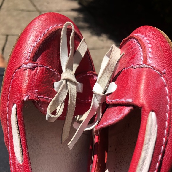 Red Italian Leather Flats - Picture 2 of 6